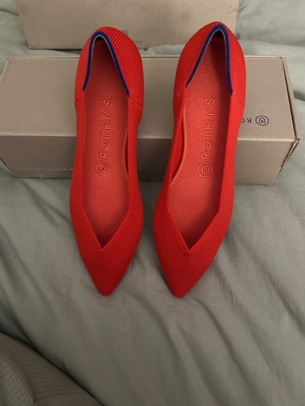 NWB Rothy's Red Pointed Knit Ballet Flat with Blue Trim - Picture 2 of 5